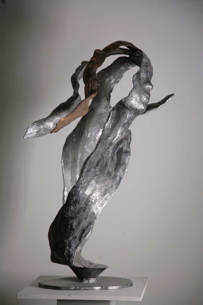 Federico Errante artista della soft bubble: Senza materia - Guerriero sofferente, 2002 (alluminio e bronzo) - opera dalla collezione Scultura